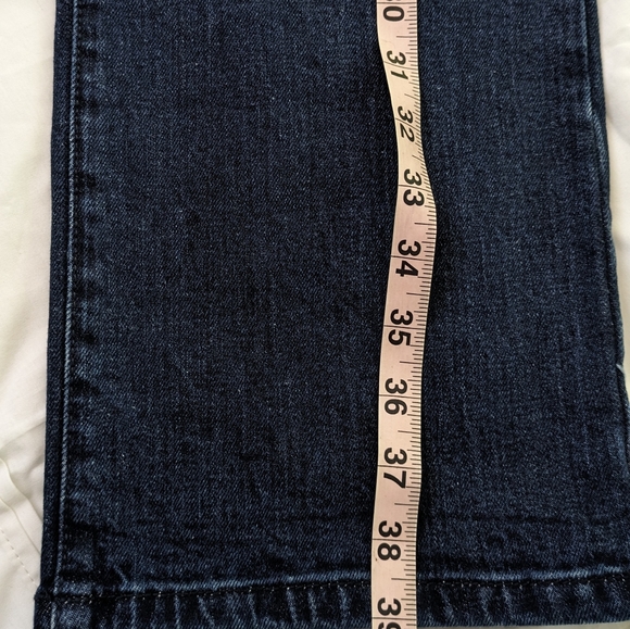 Women's dark blue jeans. - Picture 7 of 10